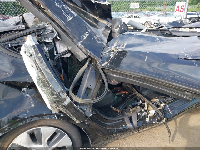 2023 TESLA MODEL Y 7SAYGDEEXPA140336 Photo 7