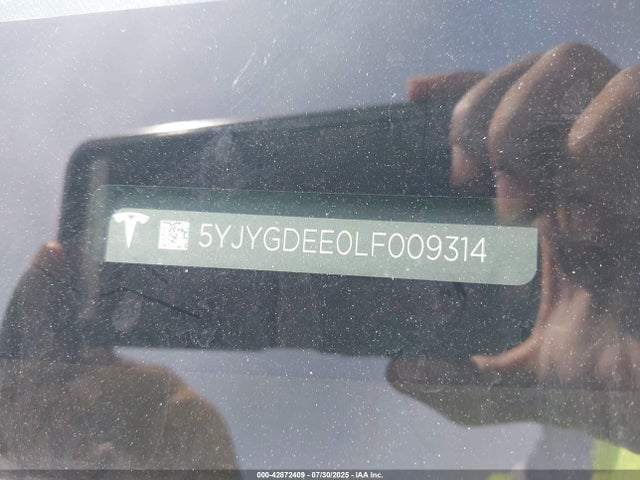 2020 TESLA MODEL Y 5YJYGDEE0LF009314 Photo 8