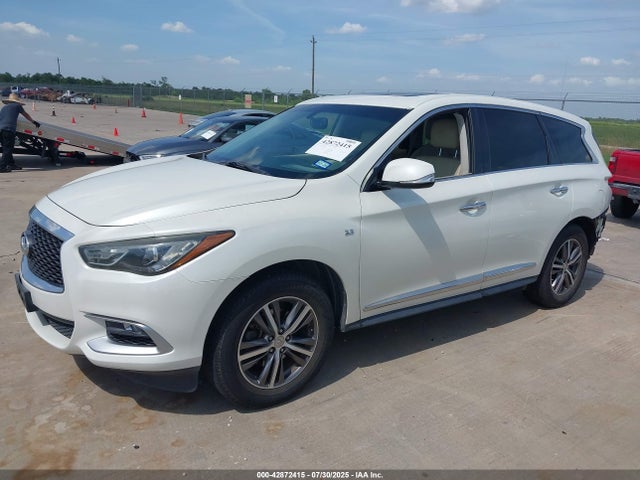 5N1AL0MN9GC512376 Infiniti 2016
