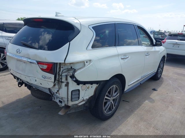 5N1AL0MN9GC512376 Infiniti 2016