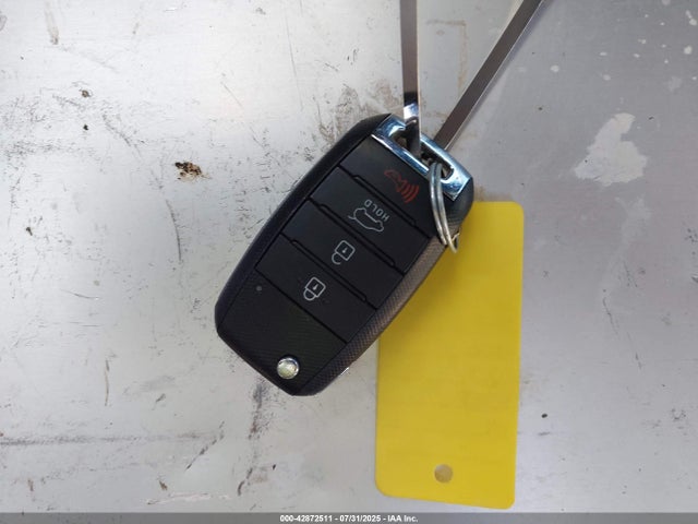 KNDJN2A28G7304731 KIA gdi gamma