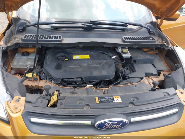 1FMCU9GX7GUC28942 Ford 2016