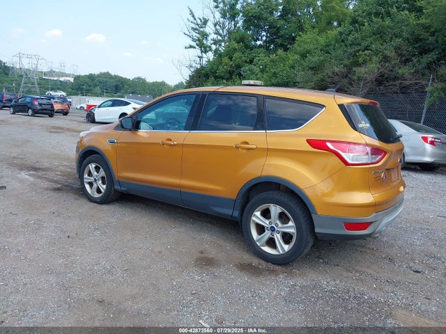 1FMCU9GX7GUC28942 Ford 2016