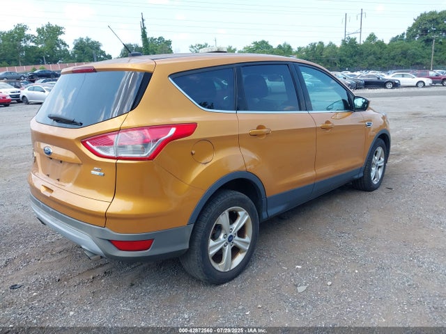 1FMCU9GX7GUC28942 Ford 2016