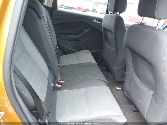 1FMCU9GX7GUC28942 Ford 2016