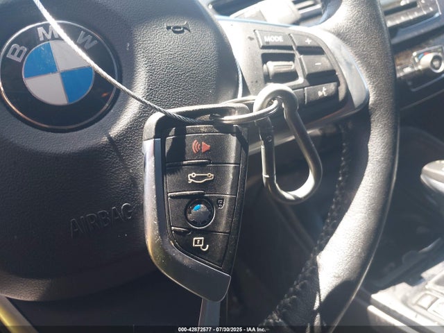 WBXHT3C37H5F87304 BMW X1