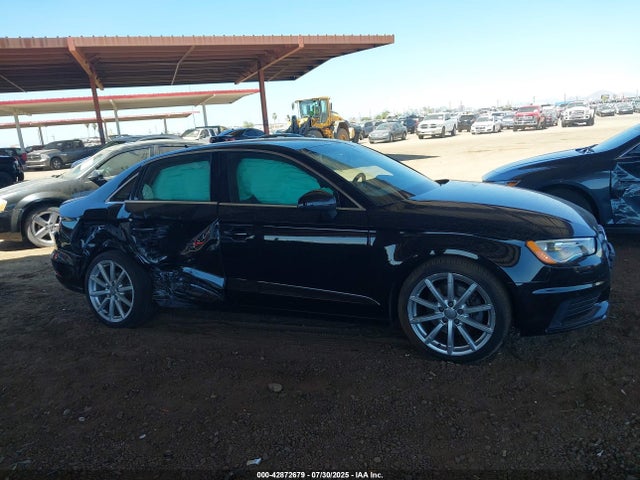 Audi A3 2015 WAUEFGFF8F1118550 Image 13