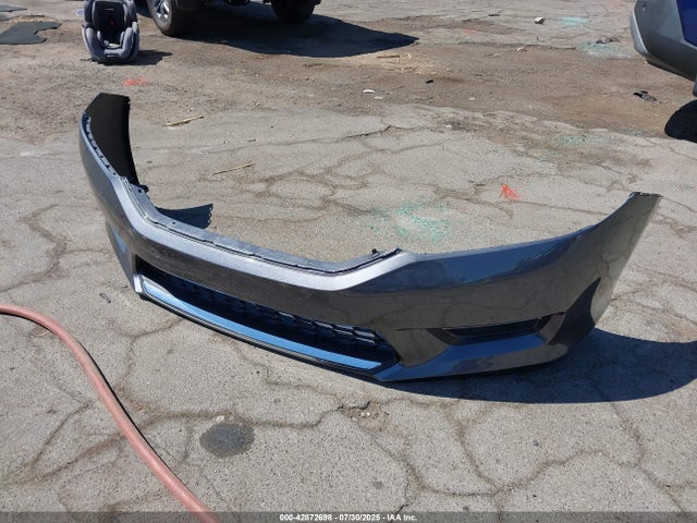 1HGCR2F8XFA107556 Honda k24w1