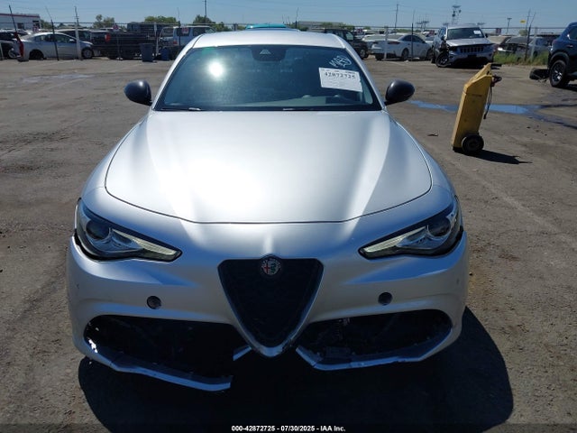 ZARFAECN9H7537387 Alfa Romeo giulia (952)