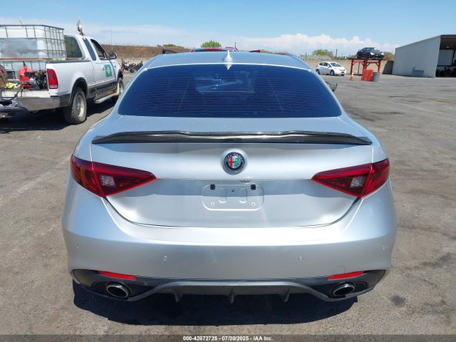 ZARFAECN9H7537387 Alfa Romeo giulia (952)