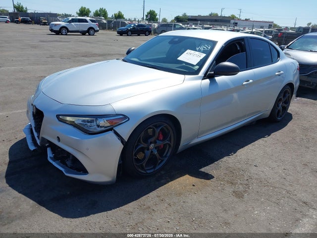 ZARFAECN9H7537387 Alfa Romeo giulia (952)