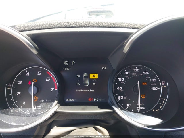 ZARFAECN9H7537387 Alfa Romeo giulia (952)