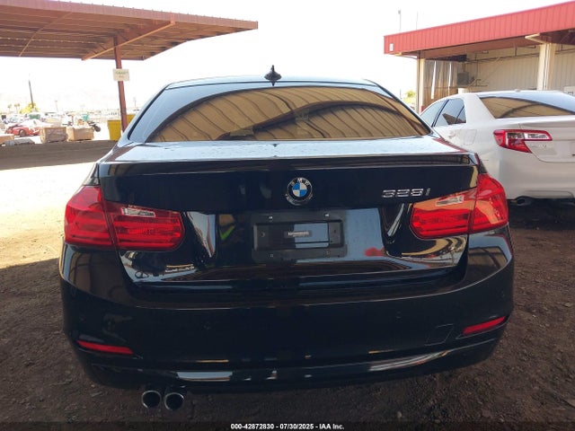 WBA3C1C58EK115276 BMW 328I