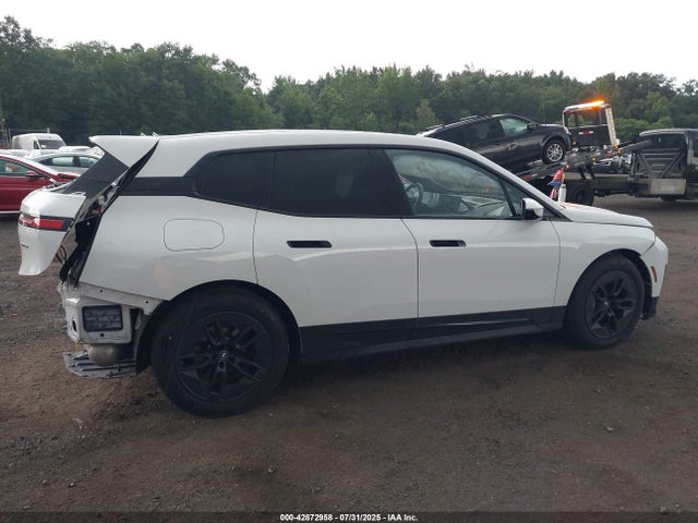 WB523CF06PCM08094 BMW Ix