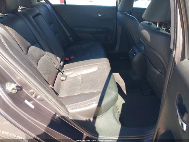 Honda j35y1 2014 1HGCR3F85EA002444 Image 8