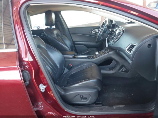 1C3CCCCG1FN569504 Chrysler 2015