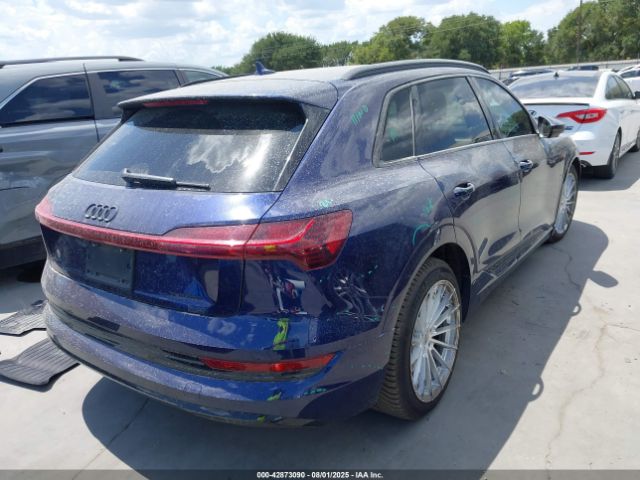 2022 AUDI E-TRON WA1AAAGE5NB037351 Photo 3