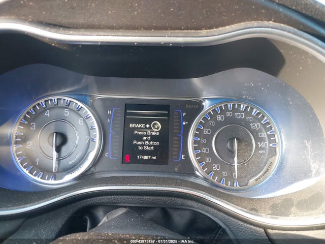 1C3CCCAB1GN124043 Chrysler 200