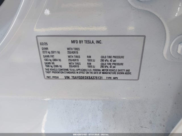 2025 TESLA MODEL Y 7SAYGDEDXSA376131 Photo 8