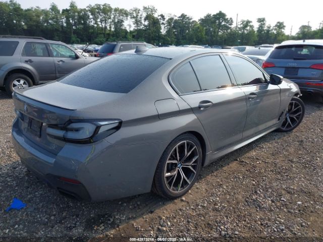 2021 BMW M550I WBA13BK06MCF22835 Photo 3