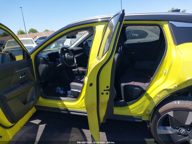 Nissan kicks mpv 2025 3N8AP6DA3SL369662 Image 8