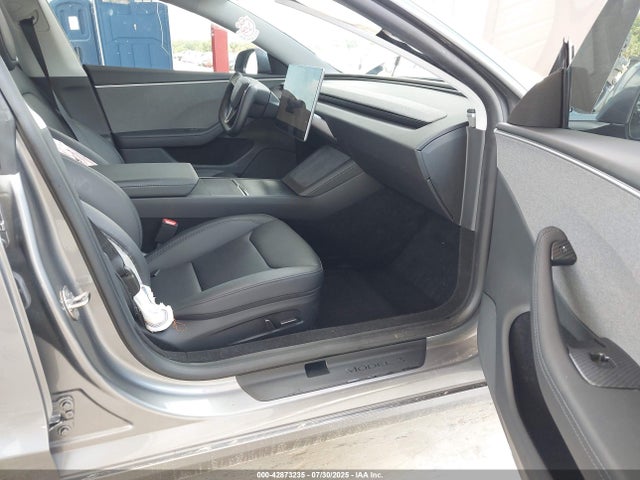 2024 TESLA MODEL 3 5YJ3E1EA3RF857823 Photo 4