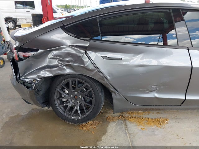 2024 TESLA MODEL 3 5YJ3E1EA3RF857823 Photo 5