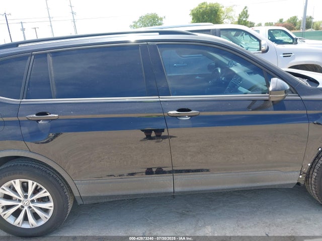 3VV1B7AX0JM104698 Volkswagen Tiguan