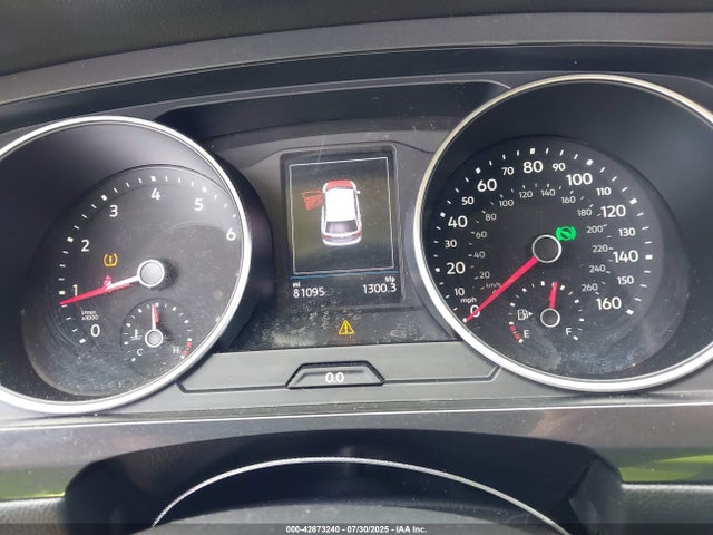 3VV1B7AX0JM104698 Volkswagen Tiguan