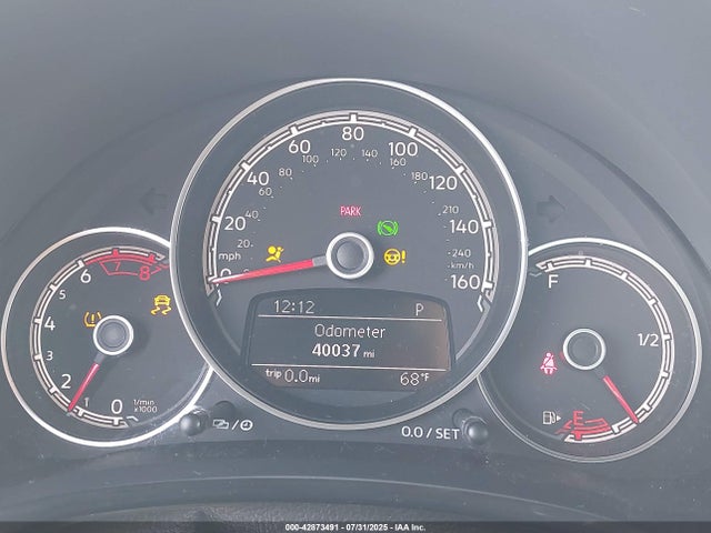 3VWFD7AT5KM708869 Volkswagen Beetle