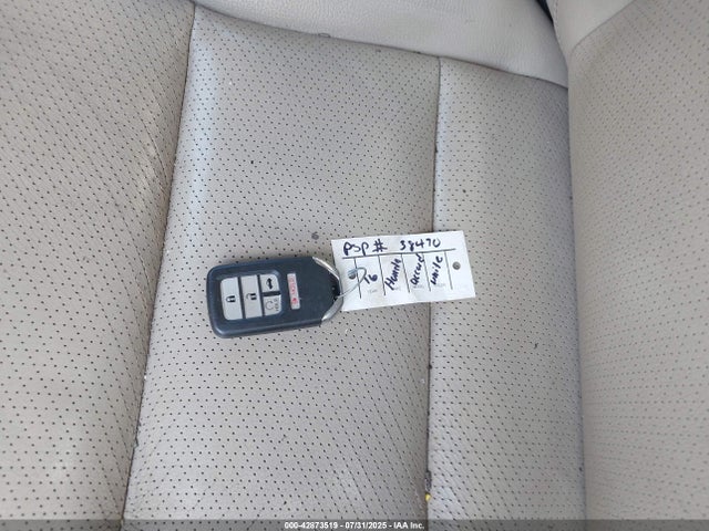 Honda k24w1 2016 1HGCR2F98GA009751 Image 11