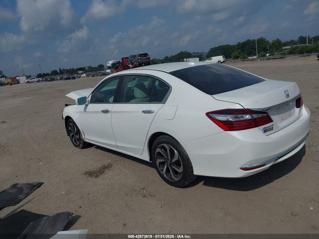 Honda k24w1 2016 1HGCR2F98GA009751 Image 3