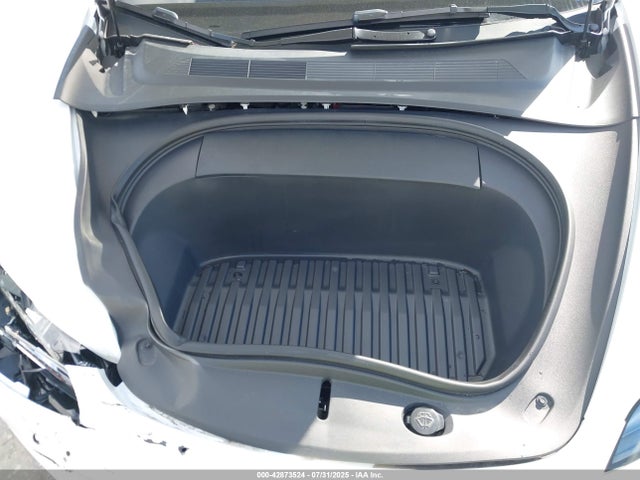 2024 TESLA MODEL 3 5YJ3E1EA1RF755761 Photo 9