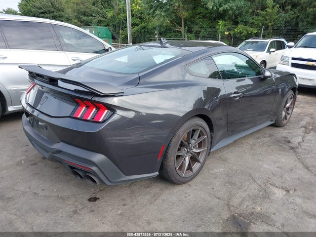 1FA6P8R08R5500615 Ford 4v