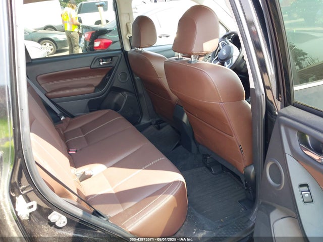 Subaru u4 2017 JF2SJGWC6HH563634 Image 8