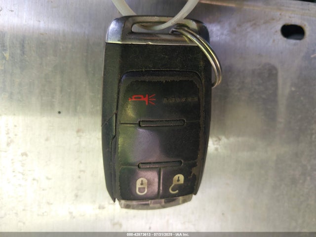 3C6UR5HL0KG554759 RAM 2500