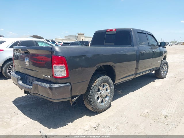 3C6UR5HL0KG554759 RAM 2500