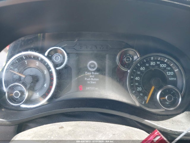 3C6UR5HL0KG554759 RAM 2500