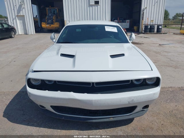 2C3CDZAG6JH339090 Dodge Challenger