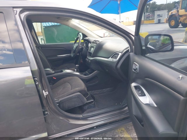 Dodge 2018 2018 3C4PDCABXJT183528 Image 5
