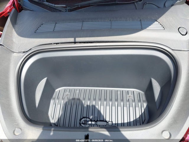 2024 TESLA MODEL Y 7SAYGDEF8RA285435 Photo 9
