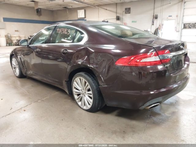 2012 JAGUAR XF SAJWA0HB1CLS34259 Photo 2