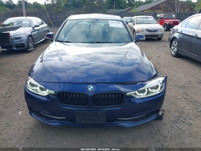 BMW 328I 2016 WBA8E3G5XGNU01525 Image 12