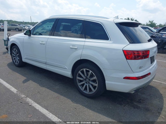 2018 AUDI Q7 WA1LHAF76JD020001 Photo 2