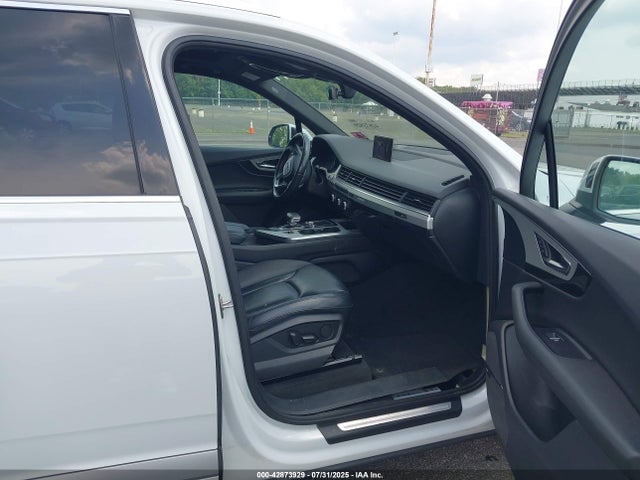 2018 AUDI Q7 WA1LHAF76JD020001 Photo 4
