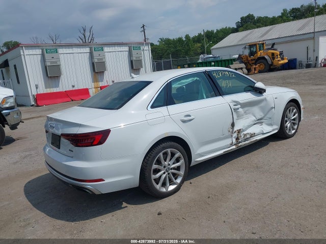 2019 AUDI A4 WAUDNAF43KA040733 Photo 3