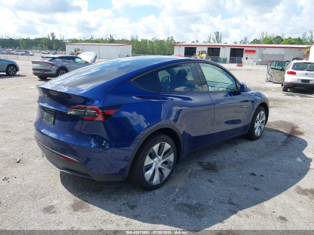 2024 TESLA MODEL Y 7SAYGDED5RF090491 Photo 3