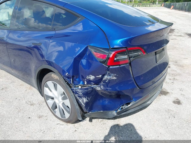 2024 TESLA MODEL Y 7SAYGDED5RF090491 Photo 5