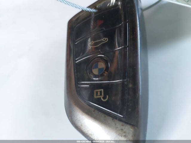 5UXKR2C50G0R68836 BMW X5