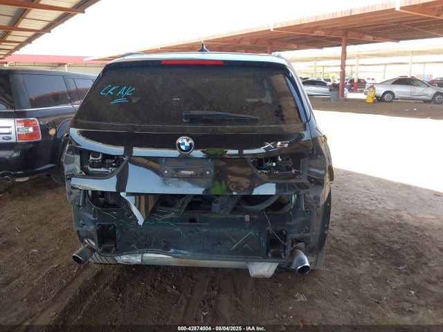 5UXKR2C50G0R68836 BMW X5